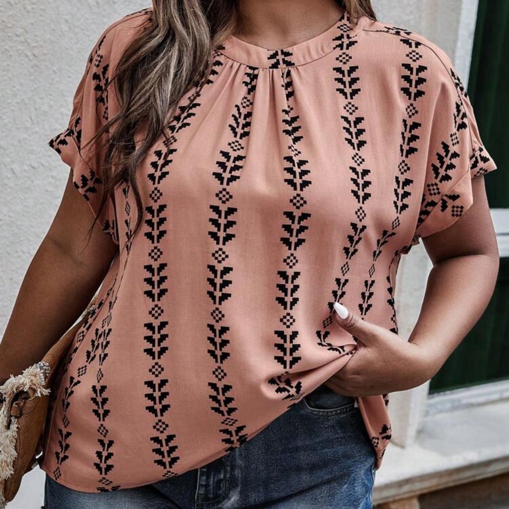 Plus Allover Print Batwing Sleeve Blouse